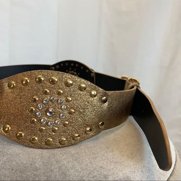 Hype NWOT bronze metallic stud and rhinestone Embellished belt size medium - Picture 3 of 7